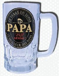 Chope de bière Papa sur www.cadodes.com
